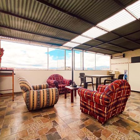 Hermoso Apartaestudio A 10 Minutos Del Aeropuerto Bogotá Kültér fotó